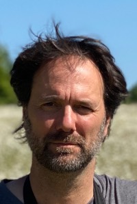 Simon Davies